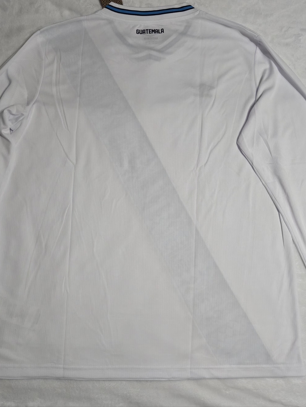 Umbro Men's 23/24 Guatemala National Team Soccer Jersey X-Large - Picture 5 of 11